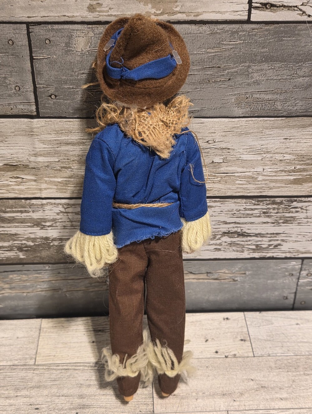Wizard Of Oz Blue & Brown Scarecrow Doll Plush Outfit - Kids Toy - Picture 3 of 3